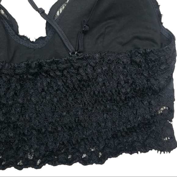 Anemone Elise large black lace padded bralette thin double straps & elastic back - Picture 9 of 14